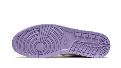 Air Jordan 1 Low SE "Arctic Punch"