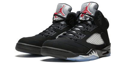 Air Jordan 5 Retro OG "Black / Metallic"
