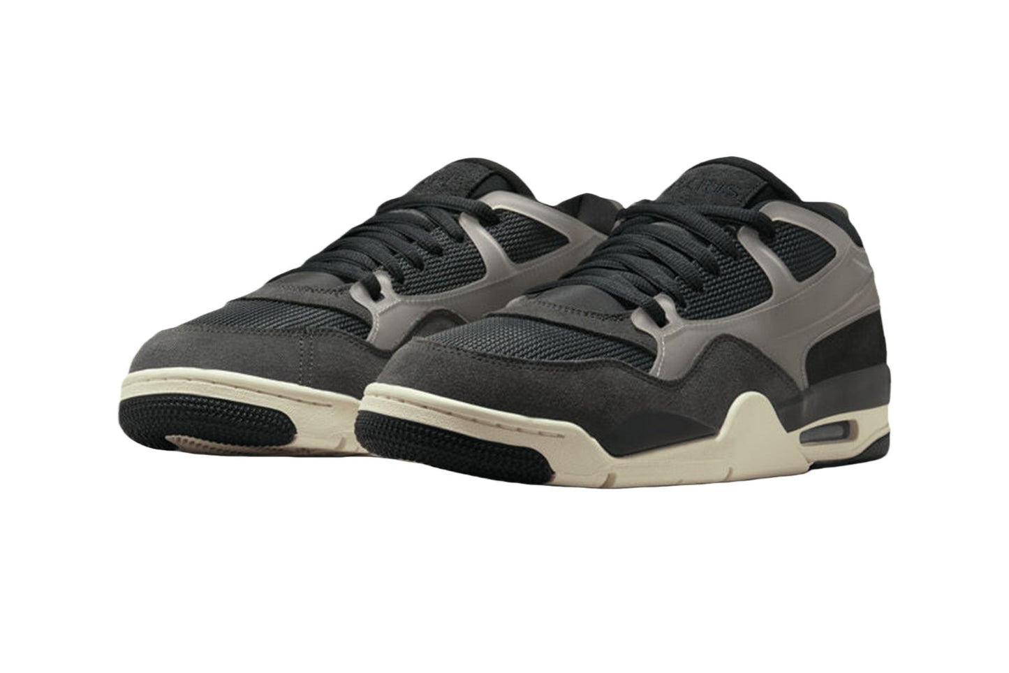 Paris Saint-Germain x Jordan 4 RM 'Off Noir'